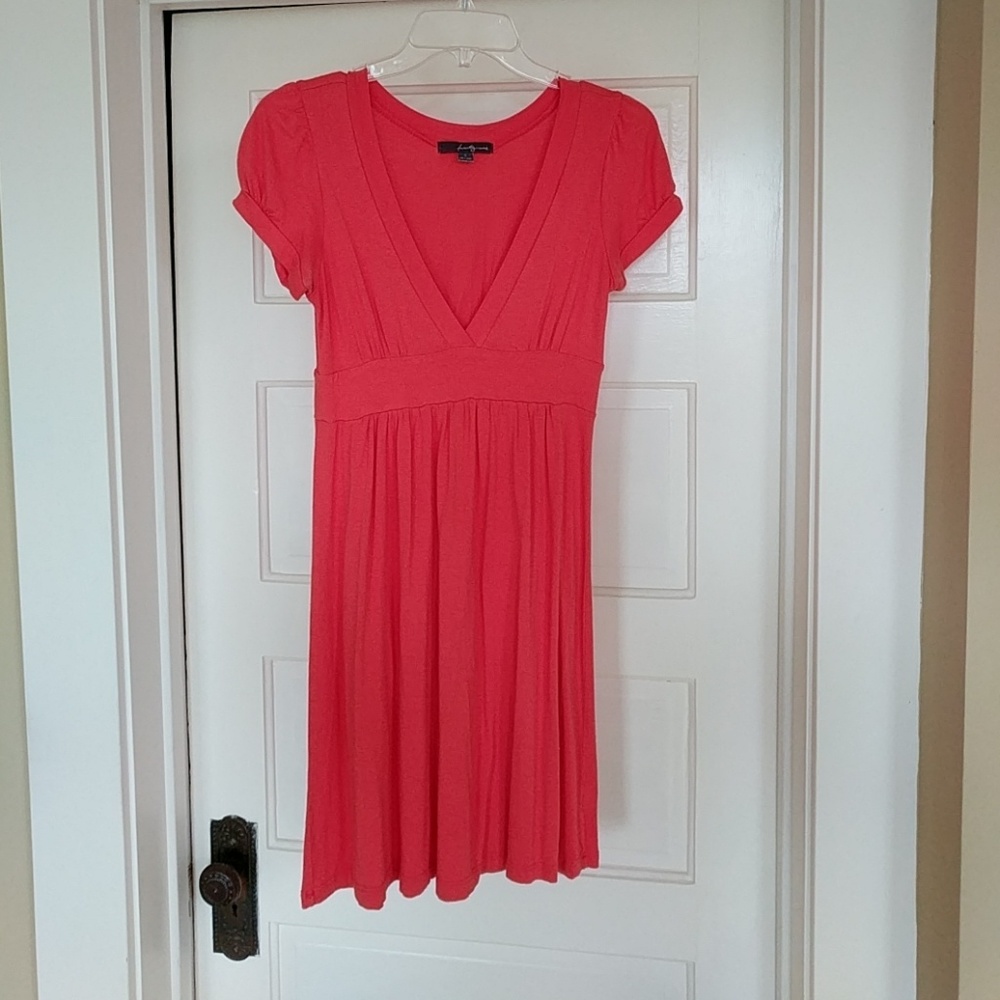 Coral short sleeve dress